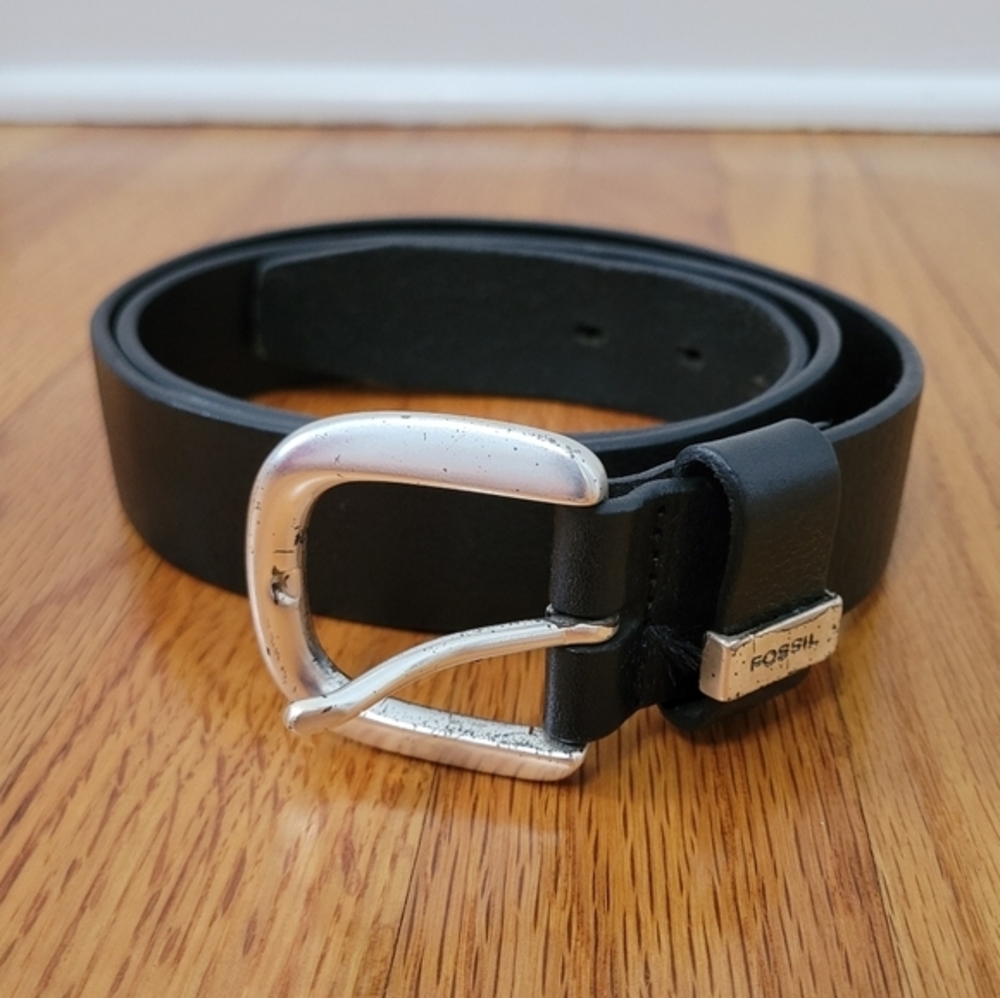 Fossil Men's Black Belt Silver Toned Buckle Size 36, Leather Classic Office Work